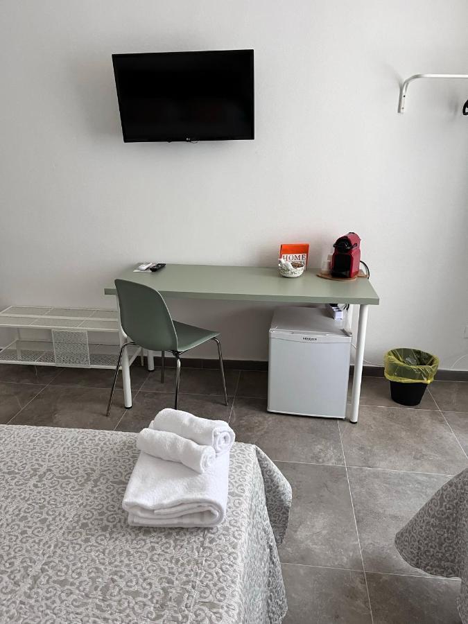 Capodilucca40 Hotel โบโลญญา ภายนอก รูปภาพ